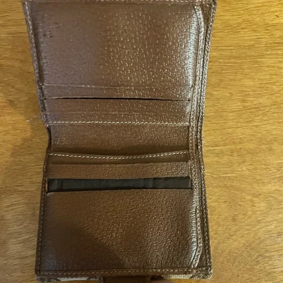 Gucci Brown Monogram Canvas Wallet with Gold-Tone Plate - Picture 7 of 8